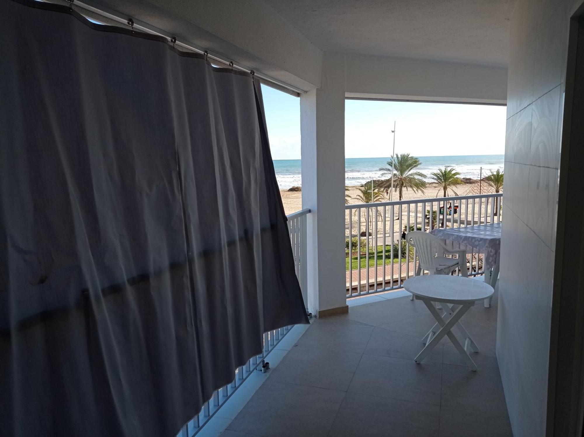 Apartamentos Bonaire 1ª Linea Wifi Solo Familias Serviplaya Gandia Pokój zdjęcie